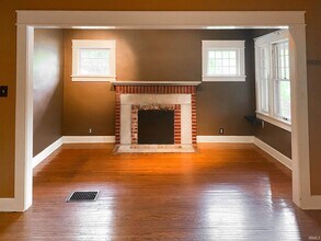 807 N Lincoln St in Bloomington, IN - Building Photo - Building Photo