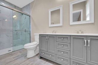 2258 Niskey Lake Rd SW in Atlanta, GA - Building Photo - Building Photo