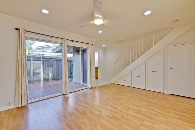 21099 Red Fir Ct in Cupertino, CA - Building Photo - Building Photo