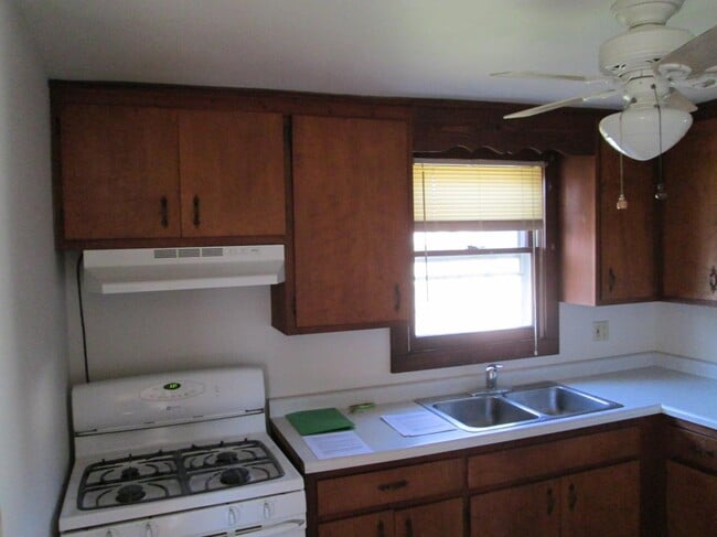 420 Pontiac St in Joliet, IL - Building Photo - Building Photo