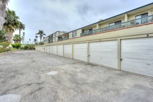 2404 Grandview Ave in Venice, CA - Building Photo - Building Photo