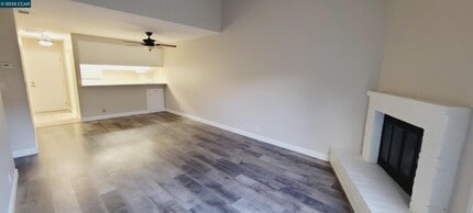 4214 Treat Blvd in Concord, CA - Building Photo - Building Photo