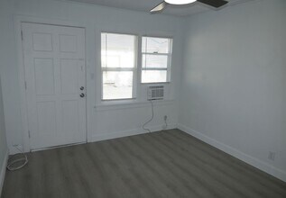 13342 Church St in Lockeford, CA - Building Photo - Building Photo