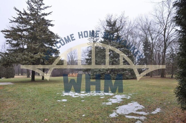 1920 Fairhaven Blvd in Elm Grove, WI - Building Photo - Building Photo