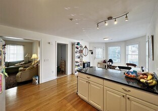91 Pearson Ave, Unit 1 in Somerville, MA - Building Photo - Building Photo