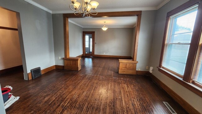 306 S Louisiana Ave in Mason City, IA - Building Photo - Building Photo