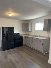 1924 Edith Blvd SE in Albuquerque, NM - Building Photo - Building Photo