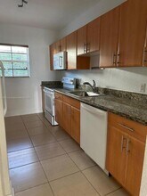 1065 97th St in Miami Beach, FL - Building Photo - Building Photo