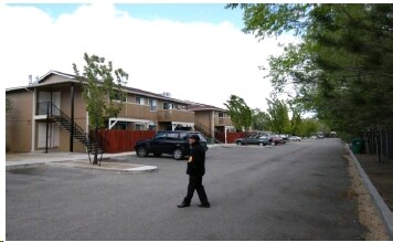 Neil Apartments in Reno, NV - Building Photo - Building Photo