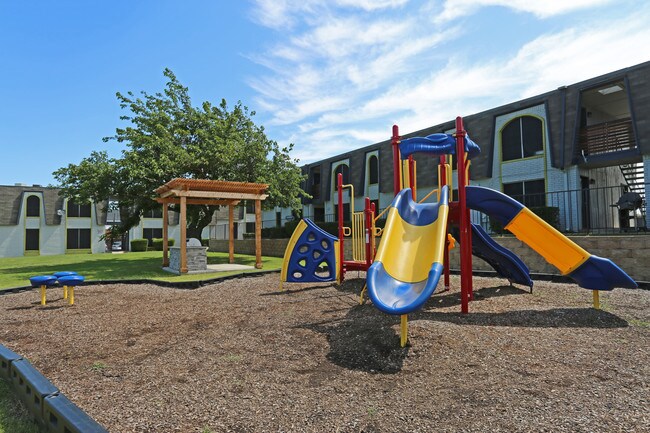 La Vida Park in Arlington, TX - Foto de edificio - Building Photo