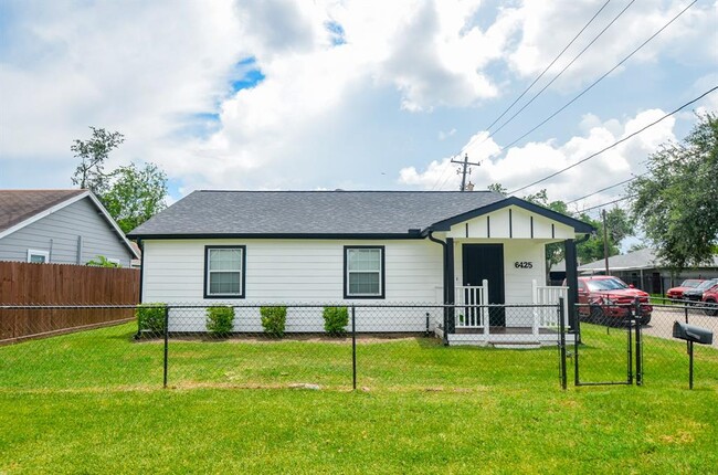 6425 Sidney St in Houston, TX - Building Photo - Building Photo