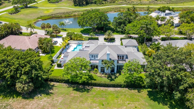 11663 Maidstone Dr in Wellington, FL - Building Photo - Building Photo