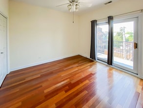 3112 N Racine Ave, Unit 3S in Chicago, IL - Building Photo - Building Photo