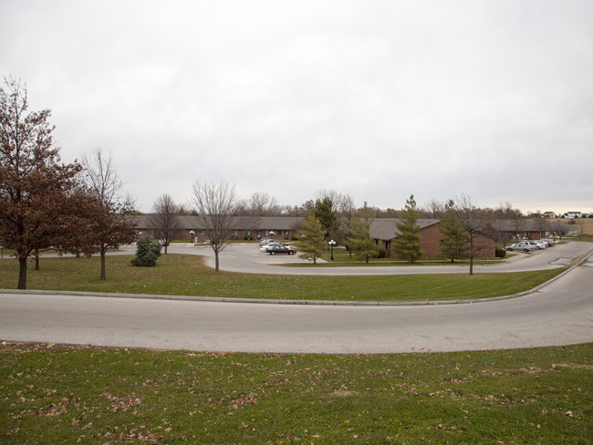 Adel Manor in Adel, IA - Foto de edificio - Building Photo