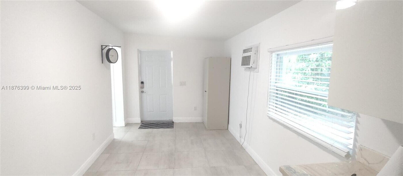 259 NE 56th St in Miami, FL - Building Photo