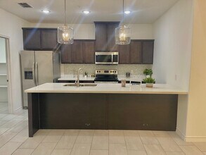9905 Kaspar Dr in Laredo, TX - Building Photo - Building Photo