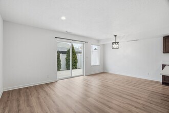 1506 N Michigan Ln in Spokane Valley, WA - Building Photo - Building Photo