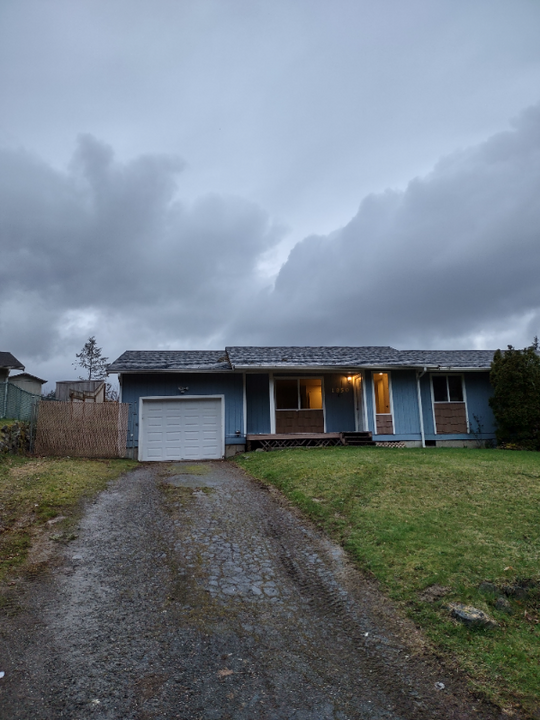 1850 Ricky Ct E in Port Orchard, WA - Building Photo