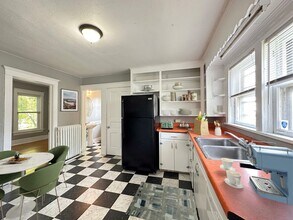 1122 E 5th St in Duluth, MN - Building Photo - Building Photo