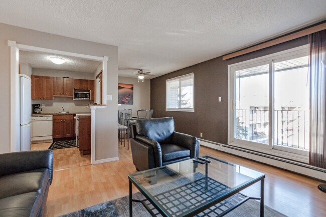 3847-3847-76 76 St NW in Edmonton, AB - Building Photo - Building Photo