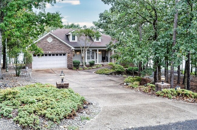 2 Ostento Ln in Hot Springs, AR - Building Photo - Building Photo