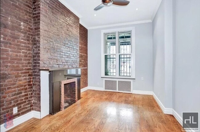 Leroy Street, Unit 1B