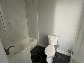 1075 Grove St, Unit 1 photo'