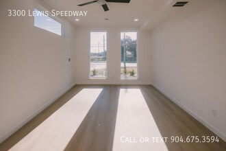 3300 Lewis Speedway in St. Augustine, FL - Building Photo - Building Photo