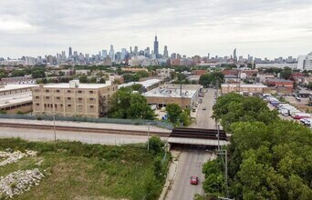 2949 W Arthington St in Chicago, IL - Building Photo - Building Photo