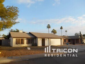 1128 W Hermosa Dr in Tempe, AZ - Building Photo - Building Photo