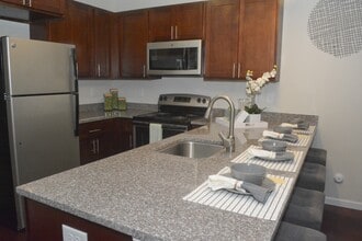 The Reserve at Forest Hills in Wilmington, NC - Building Photo - Building Photo