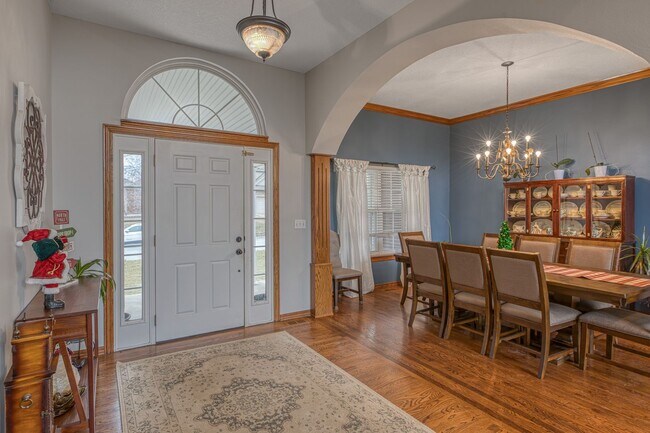 913 W Briarbrook Ln in Carl Junction, MO - Building Photo - Building Photo