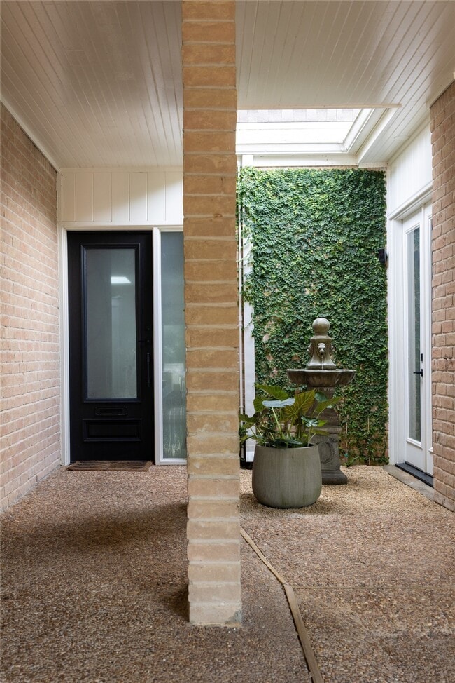 158 Glynn Way Dr in Houston, TX - Building Photo - Building Photo