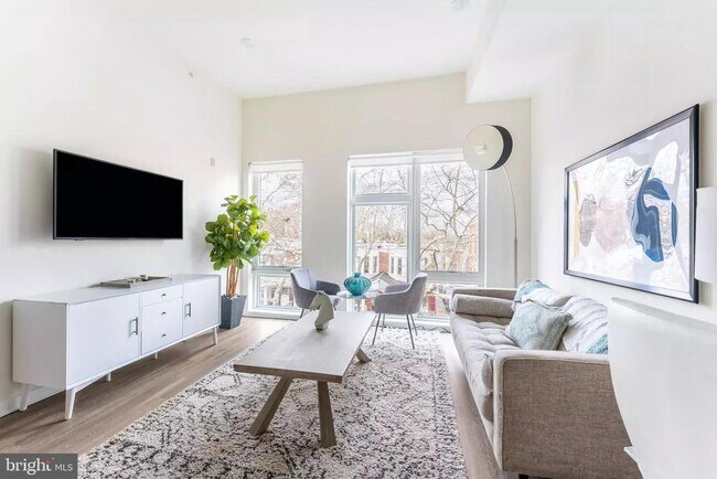 521 N 41st St in Philadelphia, PA - Building Photo - Building Photo