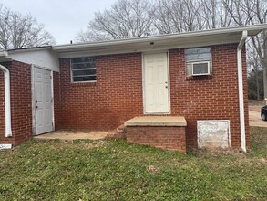 126 Woodland Ave in Shelby, NC - Building Photo - Building Photo