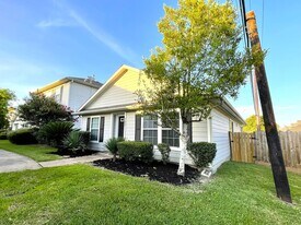 1603 Nichole Woods Dr in Houston, TX - Building Photo