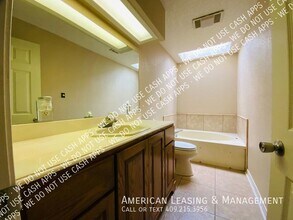 20 Pinewood Cir in Orange, TX - Building Photo - Building Photo