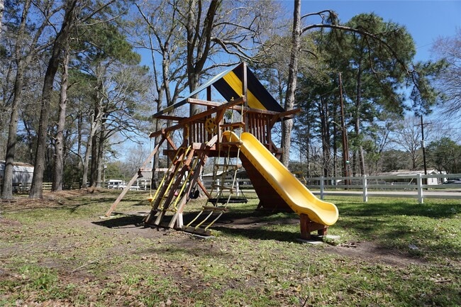 property at 12091 Canal St