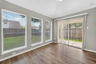 3111 Timber View Dr in Sugar Land, TX - Building Photo - Building Photo