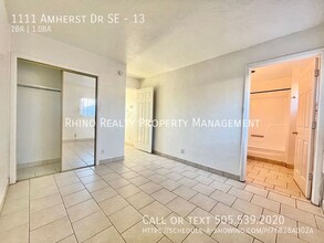 1111 Amherst Dr SE in Albuquerque, NM - Building Photo - Building Photo