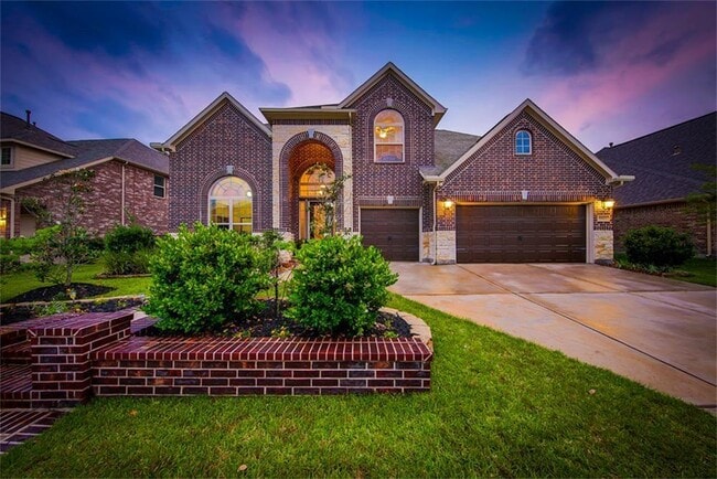 19323 Shady Blossom Dr in Cypress, TX - Building Photo - Building Photo