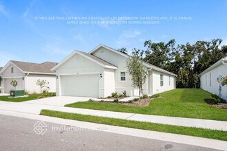 7980 Majestic Palms Ct in Venice, FL - Building Photo - Building Photo