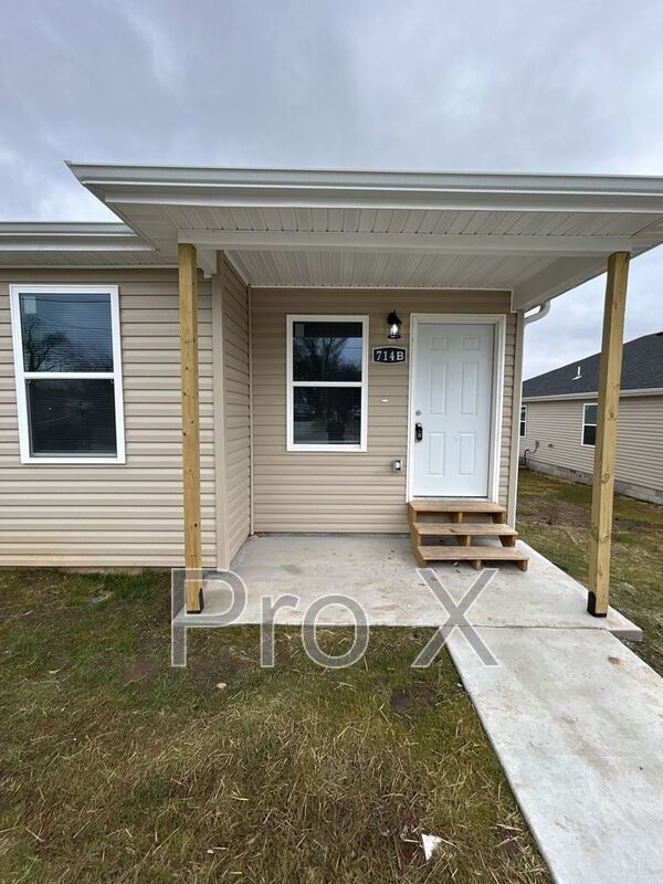 property at 714 Columbus St