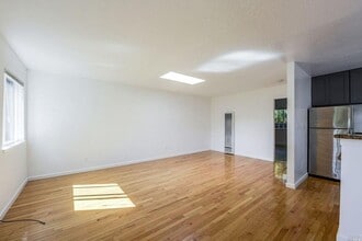 1385 Sir Francis Drake Blvd in San Anselmo, CA - Building Photo - Building Photo