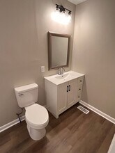 1506 Coleman Ave in Athens, AL - Foto de edificio - Building Photo