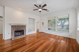 1804 Montana Sky Dr in Austin, TX - Building Photo - Building Photo