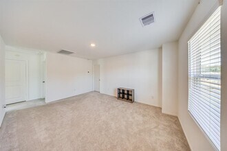 18208 Pontecorvo Ln in New Caney, TX - Building Photo - Building Photo