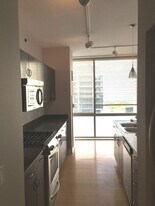 8 E Randolph St, Unit 1804 in Chicago, IL - Building Photo