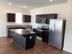 11516 Pace Bend Ct in Gibsonton, FL - Building Photo - Building Photo
