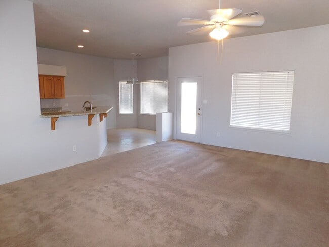 10638 E 38th Pl in Yuma, AZ - Building Photo - Building Photo